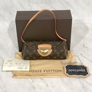 ❌ SOLD ❌ Louis Vuitton Pochette Beverly Clutch